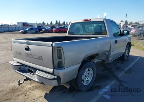 2004 Chevrolet Silverado 1500 Work Truck z USA, uszkodzony, nr VIN 1GCEC14V24Z245067
